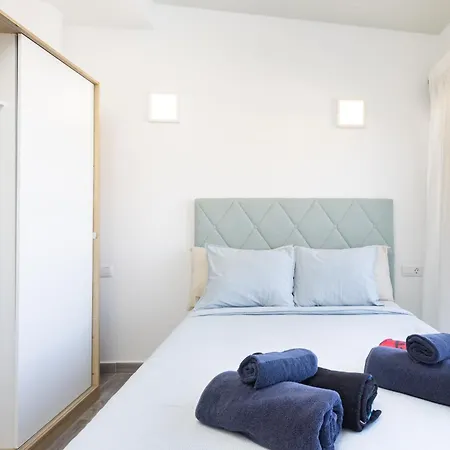 New Center Cristianos Apartment *