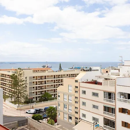 New Center Cristianos Apartment