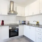 New Center Cristianos Apartament *